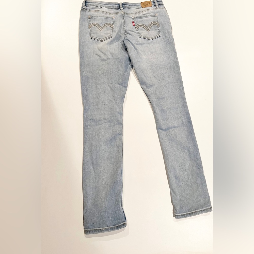 Size 16 Regular Levi’s 711 Light Wash Skinny Stretch Jeans
